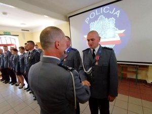 Policjanci otrzymali odznaczenia i medale za zasługi dla związków zawodowych policjantów